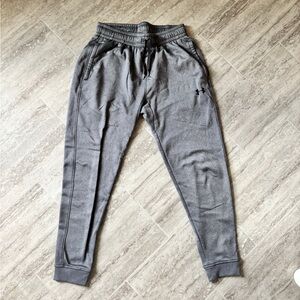 Men’s under Armour sweatpants
Size medium
Very Good condition